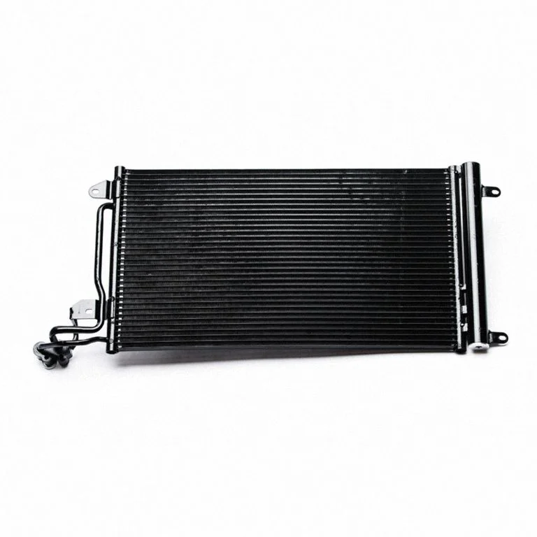 Kliimaseadme jahutusradiaator (kondensaator) 6R0820411A