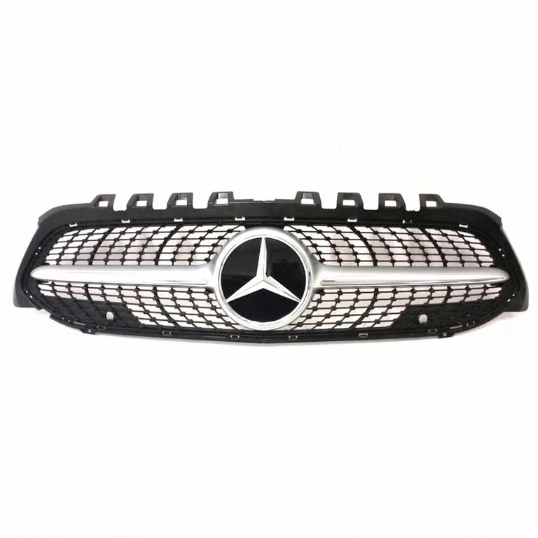 Esistange ülemine radiaatorivõre – Mercedes-Benz CLA-klass C117 X117 W117 (2013-2019)