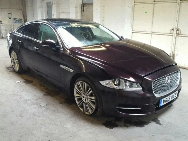 Jaguar XJ