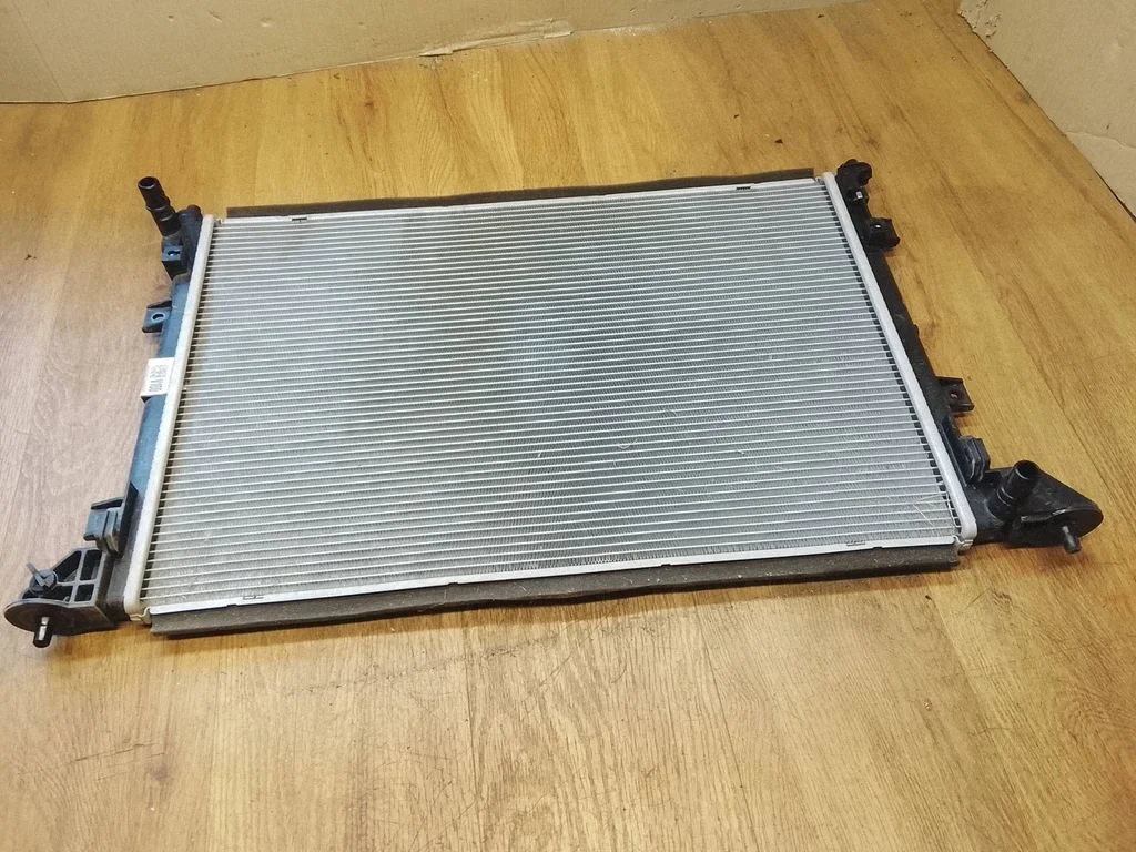 Coolant radiator 253E0CV100