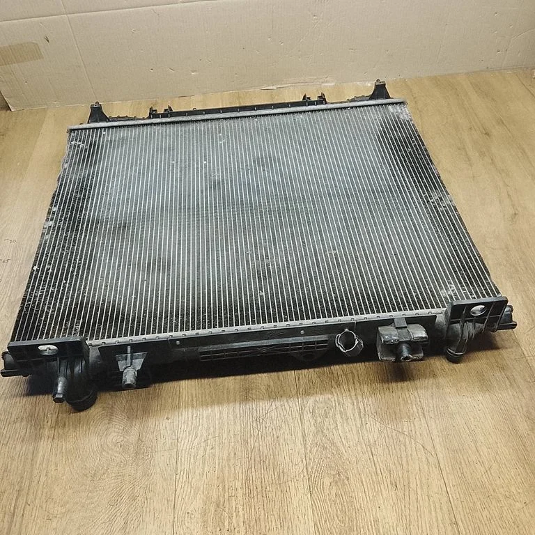 Coolant radiator HPLA8005AB