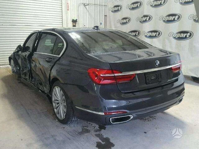 BMW Series 7