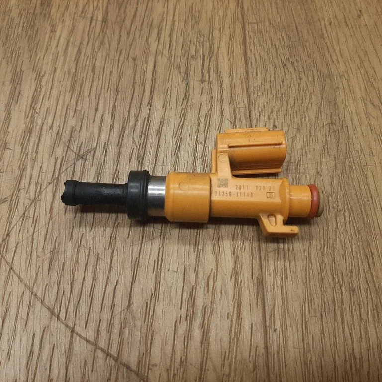 Fuel injector – Lexus RX 450H (2016-)