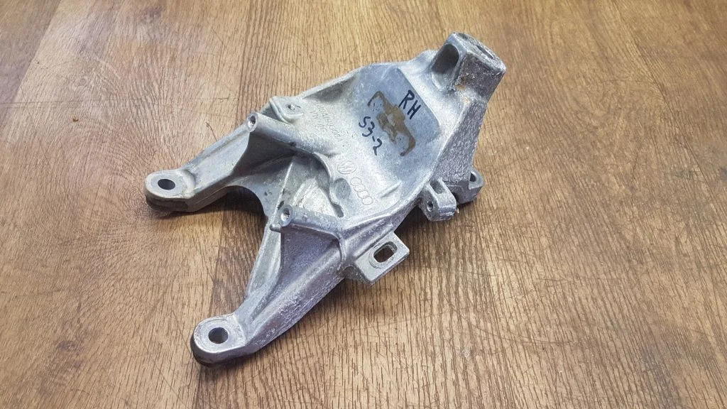 Engine mounting bracket 80A199308A – Audi Q5 SQ5 FY (2017-2025)