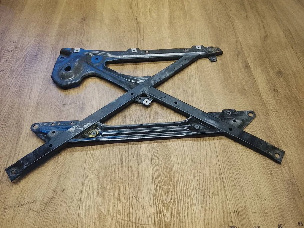 Front subframe 8K2399345E