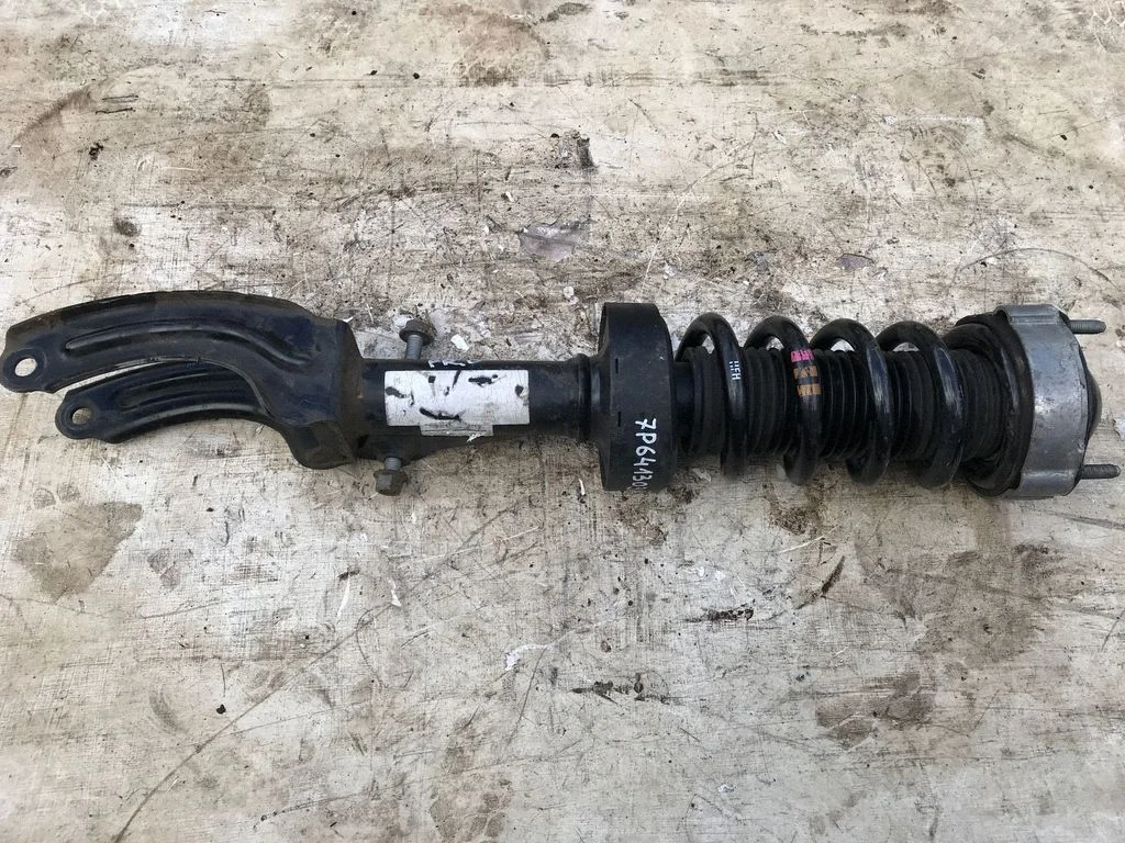 Front shock absorber/damper 7P6413032