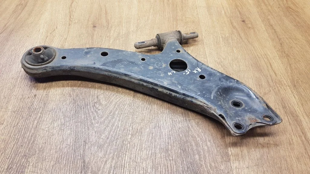 Front lower control arm/wishbone 4806848070 – Lexus RX 450H (2016-)