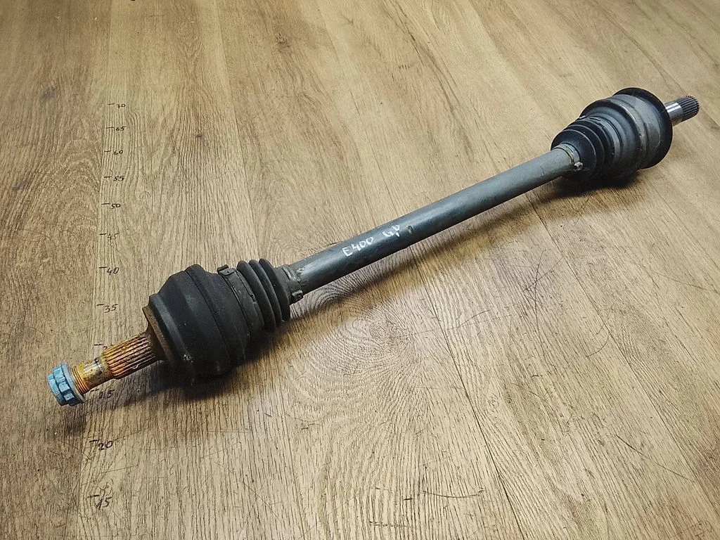 Aizmugurējā pusass A2133504600