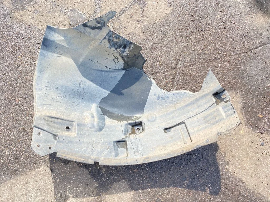 Front wheel arch liner splash guards A2926903100