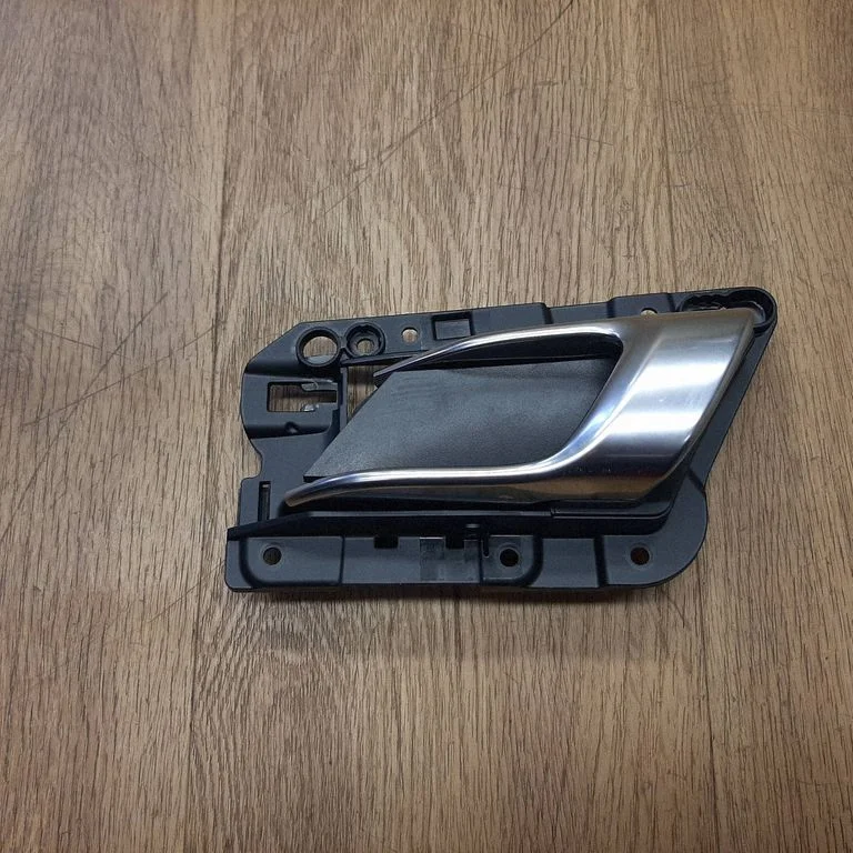 Front door interior handle 95B837019