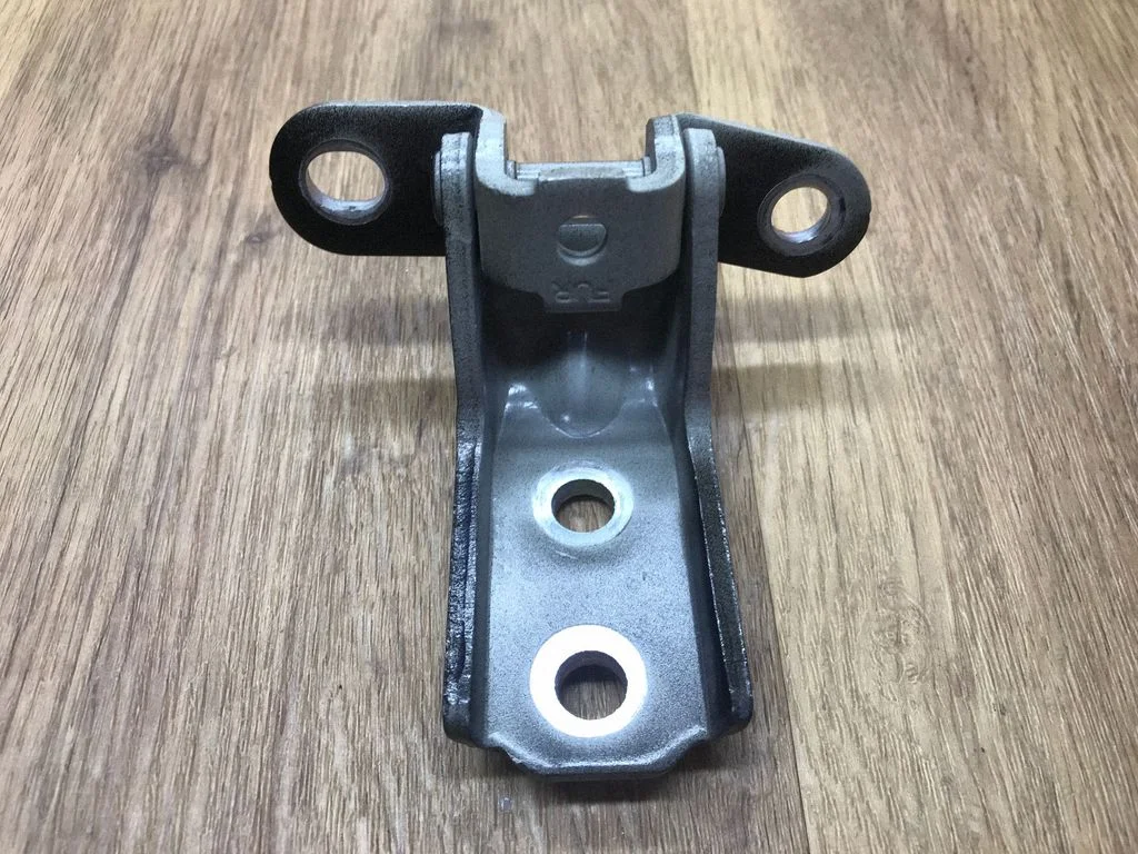 Esiukse ülemine hing 793202V000