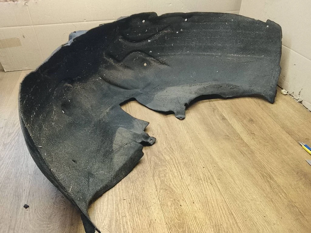 Rear arch fender liner splash guards – Porsche Macan (95B) (2019-)