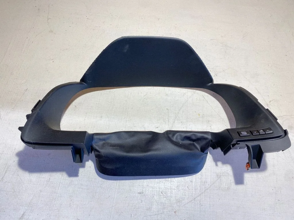 Dashboard trim 5540448090