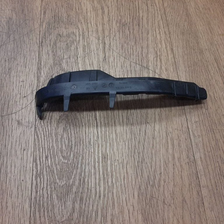 Side speaker trim/cover 95B861874B