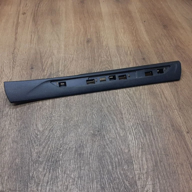 Front sill trim cover 7284558 – BMW X5 F15 (2013-2017)