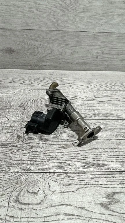 EGR valve 7563241 – BMW 3 Series E90 E91 (2005-2012)