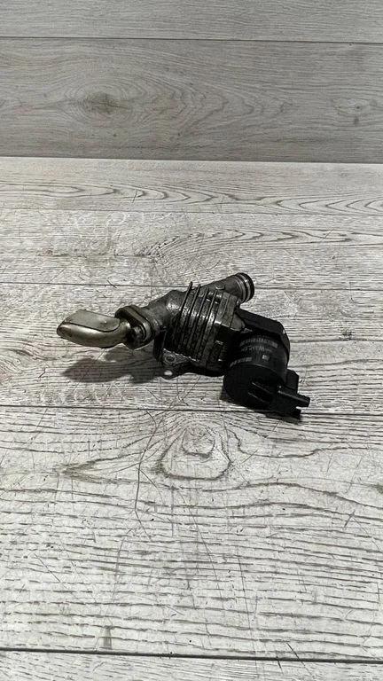 EGR valve 7563241 – BMW 3 Series E90 E91 (2005-2012)