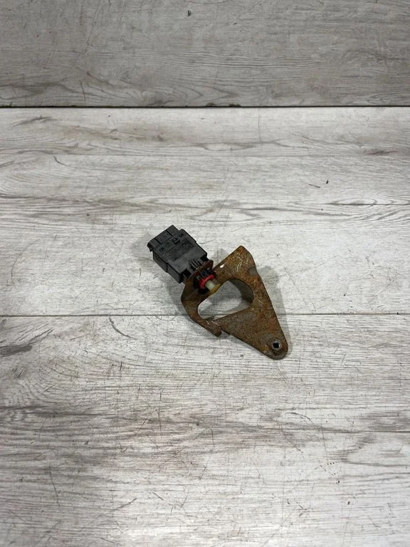 Brake pedal sensor switch 8360417 – BMW Z3 E36 (1994-2002)