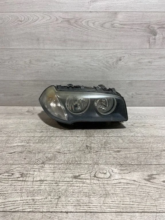 Reflektor 7162196 – BMW X3 E83 (2003-2010)