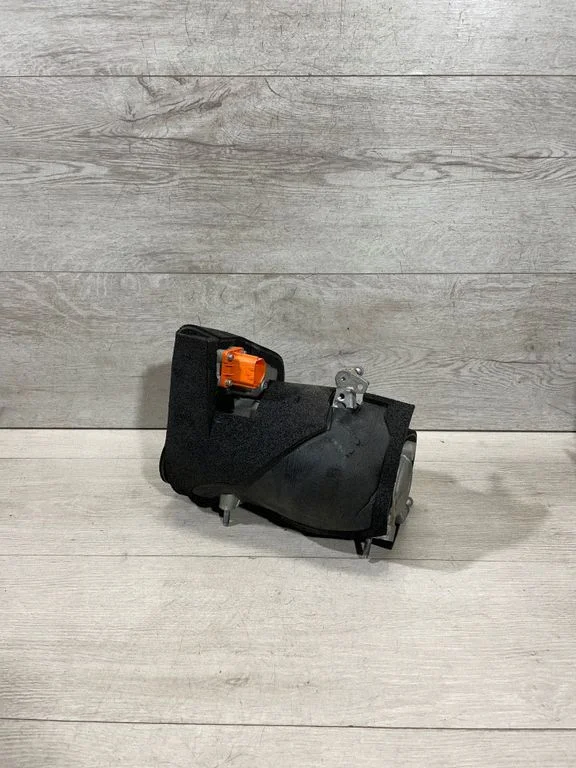 Air conditioning (A/C) compressor (pump) 158266800f – Tesla Model 3 (2017-)