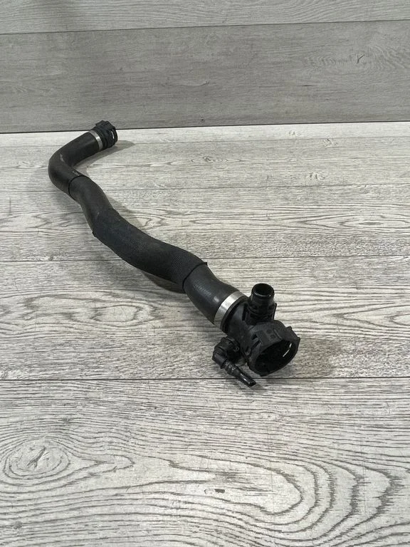 Motora dzesēšanas caurule (-es)/šļūtene (-es) – BMW 3. sērija F30 F35 F31 (2012-2018)