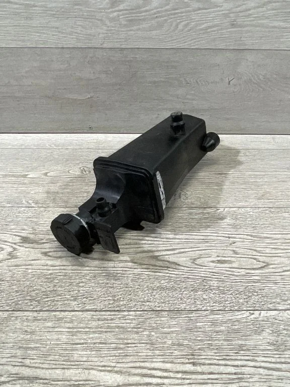 Coolant expansion tank/reservoir 99001067 – BMW X5 E53 (1999-2006)