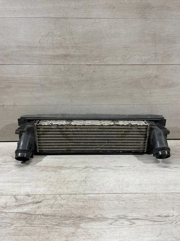 Dzesēšanas šķidruma radiators – BMW 3. sērija F30 F35 F31 (2012-2018)