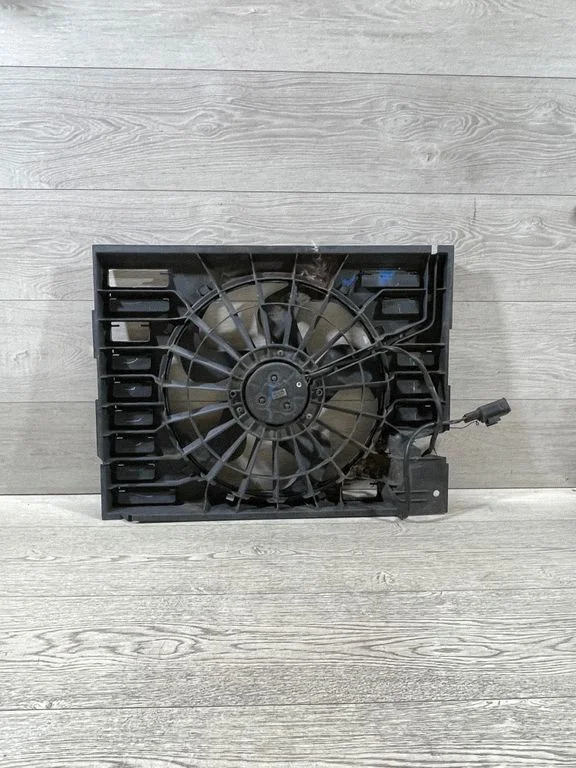 Electric radiator cooling fan 6921925 – BMW 7 Series E65 E66 (2001-2008)