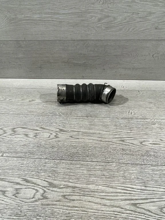 Intercooler hose/pipe – BMW 3 Series E90 E91 (2005-2012)