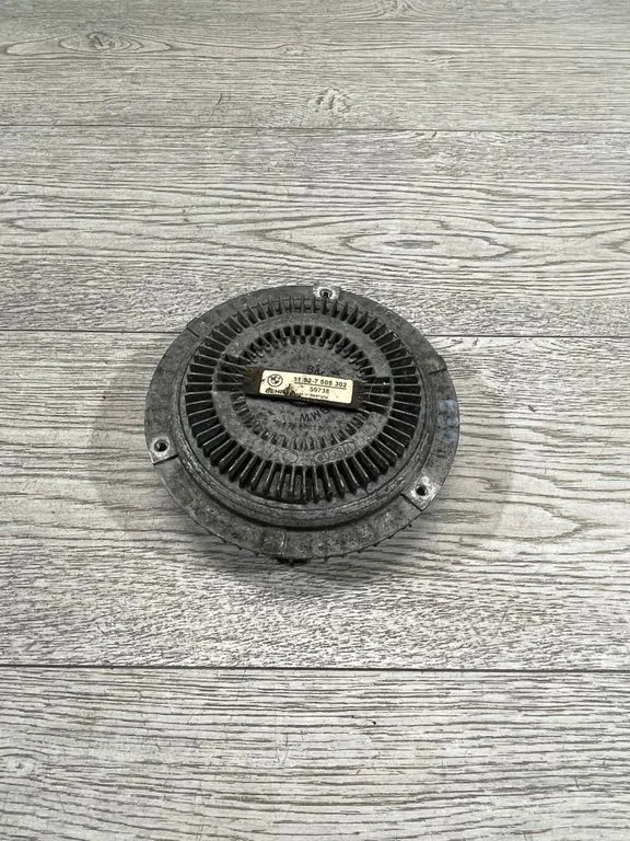 Viscous fan clutch 7505302 – BMW X5 E53 (1999-2006)
