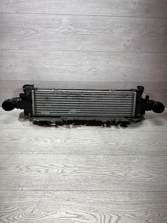 Starpdzesētāja (interkūlera) radiators – Mercedes-Benz E klase C207 W207 (2009-2017)