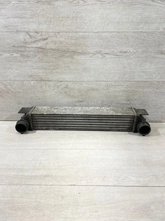 Intercooler radiator 1612787 – BMW 7 Series E38 (1993-2001)