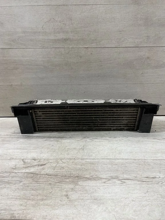 Starpdzesētāja (interkūlera) radiators – BMW 3. sērija F30 F35 F31 (2012-2018)