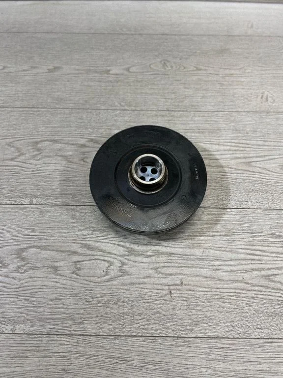Kloķvārpstas skriemelis – BMW 3. sērija F30 F35 F31 (2012-2018)