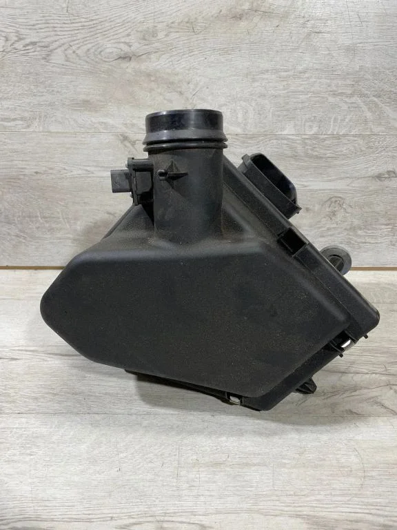 Air filter box – BMW 3 Series F30 F35 F31 (2012-2018)