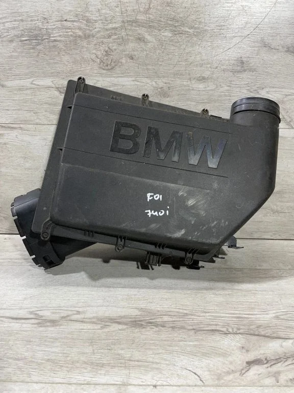 Air filter box 7571355 – BMW 7 Series F01 F02 F03 F04 (2008-2016)