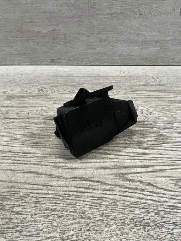 Ieplūdes kolektora vārsta motoriņš 700360