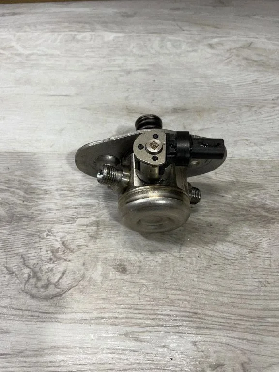 Fuel injection high pressure pump 7642466 – BMW 3 Series F30 F35 F31 (2012-2018)