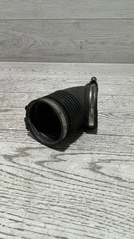 Air intake hose/pipe 7532755 – BMW 3 Series E90 E91 (2005-2012)