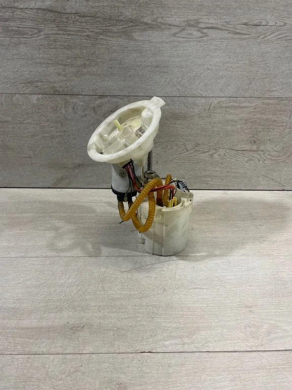 Kütusepump (paagis) 2284693 – BMW Series 4 M4 F82 F83 (2014-2020)
