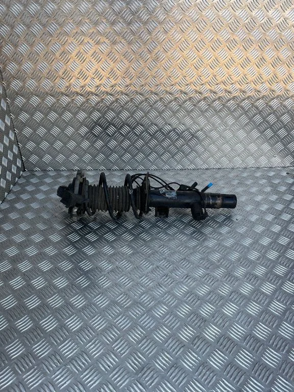 Front shock absorber/damper 10817611 – BMW 3 Series F30 F35 F31 (2012-2018)
