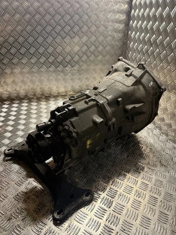 Manual 5 speed gearbox 2200073790