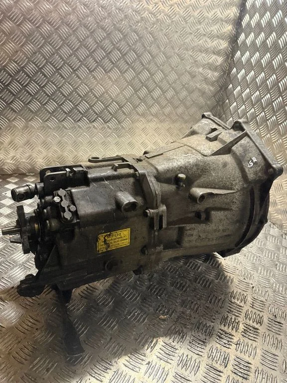 Manual 5 speed gearbox 2200073790