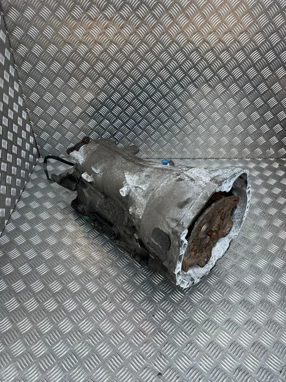 Automaatkäigukast 8601690 – BMW 5-seeria F10 F11 (2009-2016)