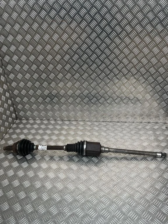 Front driveshaft P762291401 – BMW X5 E70 (2006-2013)