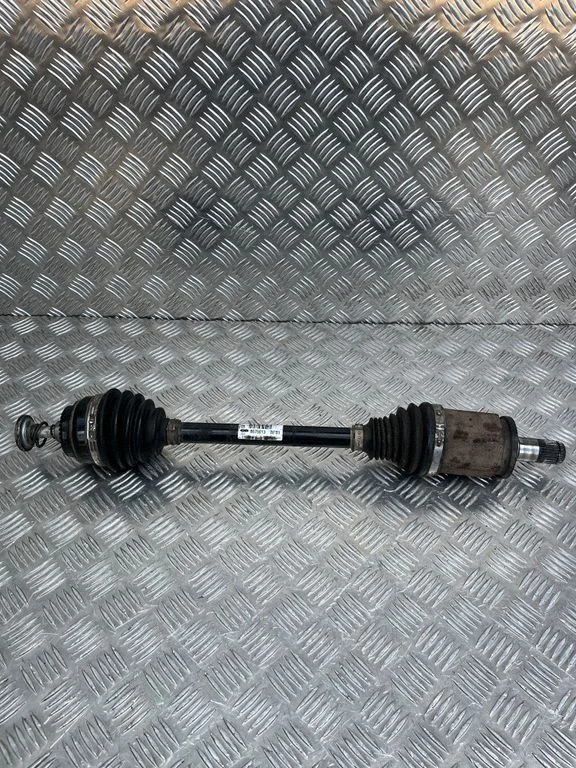 Front driveshaft 8675013 – BMW X3 F25 (2010-2017)