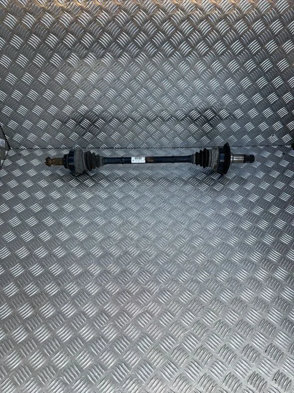 Aizmugurējā pusass 7597690 – BMW 3. sērija F30 F35 F31 (2012-2018)