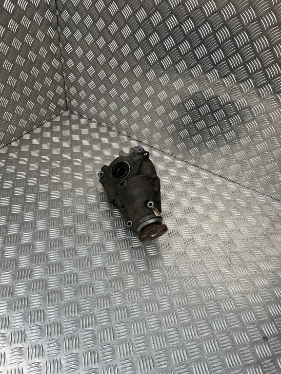 Priekšējais reduktors – BMW 3. sērija F30 F35 F31 (2012-2018)