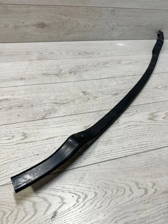 Belka zderzaka przedniego – BMW Seria 3 F30 F35 F31 (2012-2018)