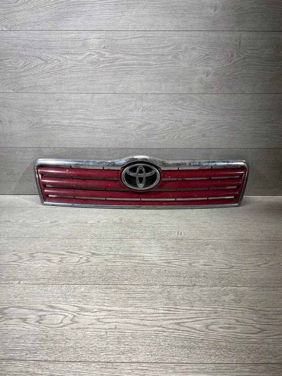 Front bumper upper radiator grill 5311405060 – Toyota Avensis T250 (2003-2006)